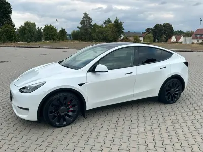 Gebraucht Tesla Model Y Performance 392 kW (534 PS) 2022 Weiß SUV