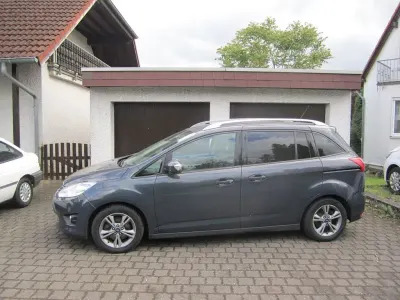 Używany Ford C-MAX SYNC Edition 101 KM (74 kW) 2014 Szary Minivan