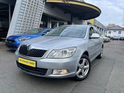 Gebraucht Skoda Octavia Family 105 PS (77 kW) 2013 Silber Kombi