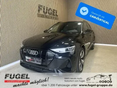 Gebraucht Audi e-tron S-Line 300 kW (408 PS) 2022 Mythosschwarz metallic SUV