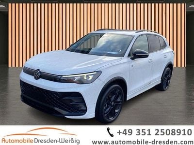 Weiß weiß (metallic) Gebraucht 2025 VW Tiguan R-line SUV | 44.980 € (Guter Preis)