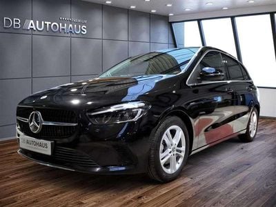 Usata Mercedes B200 Advanced 163 CV (119 kW) 2023 Nero Monovolume