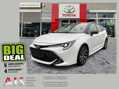 Weiß/schwarzes dach Gebraucht 2022 Toyota Corolla Kombi | 21.990 € (Fairer Preis)