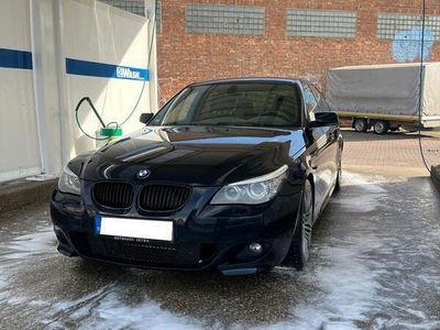 BMW 525