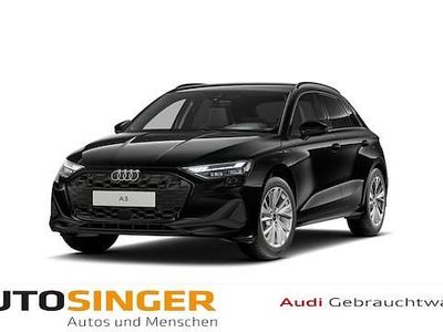 Mythosschwarz metallic Gebraucht 2025 Audi A3 Sportback e-tron Ambiente Kleinwagen | 37.920 €