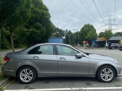Mercedes C180