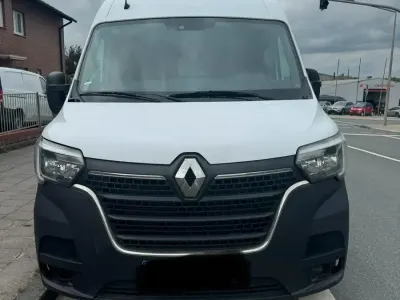 Gebraucht Renault Master 150 PS (110 kW) 2020 Weiß Van / Kleinbus