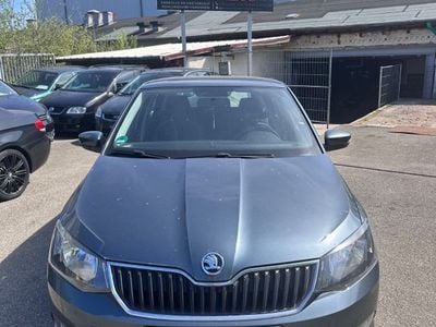 Gebraucht Skoda Fabia Ambition 90 PS (66 kW) 2017 Grau Kombi