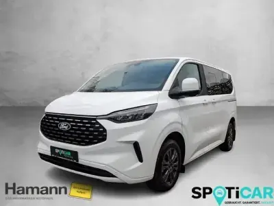 Second-hand Ford Tourneo Custom Titanium 136 CP (100 kW) 2025 Andere Van