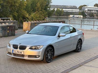 gebraucht BMW 335 xi Coupé/Top gepflegt/Scheckheft/Neue Turbo's