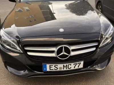 Usata Mercedes C180 Avantgarde 156 CV (114 kW) 2016 Nero Station wagon