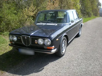 Gebraucht Lancia 2000 125 PS (91 kW) 1973 Blau Limousine