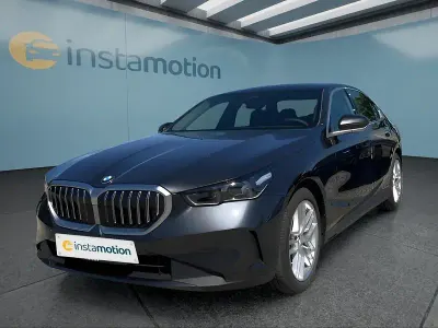 Gebraucht BMW 520 197 PS (144 kW) 2025 Grau Limousine
