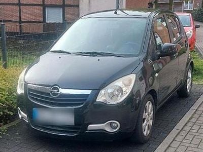 Usata Opel Agila 65 CV (47 kW) 2008 Nero Utilitaria