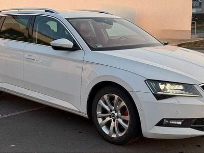 Gebraucht Skoda Superb Style 120 PS (88 kW) 2017 Weiß Kombi