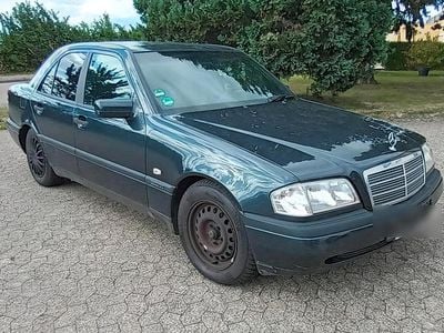 Mercedes C180