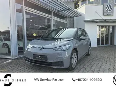 Gebraucht VW ID.3 Pure 110 kW (150 PS) 2021 Mondsteingrau Kleinwagen