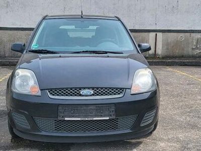 gebraucht Ford Fiesta 1,4 Klima tüv 12-24 2 Türen