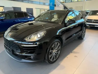 Gebraucht Porsche Macan S 258 PS (189 kW) 2016 Tiefschwarzmetallic SUV