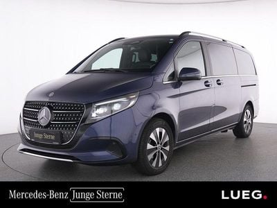 Usata Mercedes V300 Avantgarde 237 CV (174 kW) 2024 Blu Monovolume