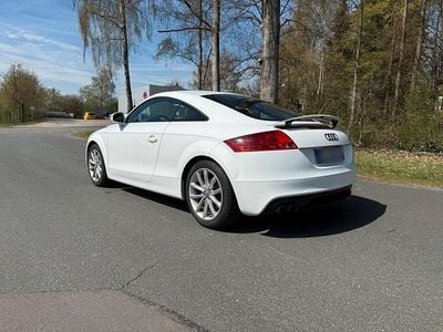 Second-hand Audi TT Design 170 CP (125 kW) 2011 Alb Coupe
