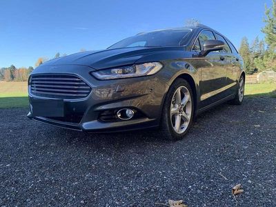 Grau Gebraucht 2016 Ford Mondeo Titanium Kombi | 11.590 € (Etwas zu teuer)