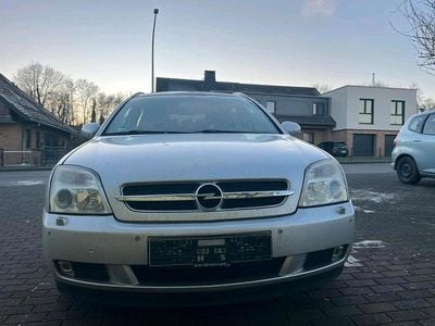 Silber Gebraucht 2024 Opel Vectra Kombi | 3.000 €
