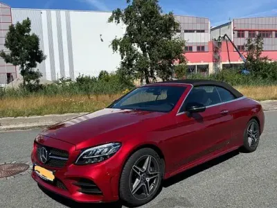 Gebraucht Mercedes C200 184 PS (135 kW) 2019 Rot Cabrio