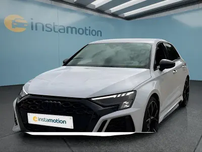 Gebraucht Audi RS3 Sportback 400 PS (294 kW) 2024 Weiß Kleinwagen