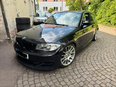 Gebraucht BMW 118 M Sport 143 PS (105 kW) 2007 Schwarz Kleinwagen