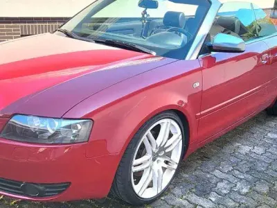 Gebraucht Audi Cabriolet Sport 220 PS (161 kW) 2002 Rot Cabrio