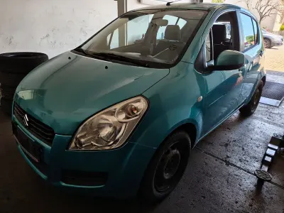 Gebraucht Suzuki Splash Club 65 PS (47 kW) 2010 Blau Kleinwagen
