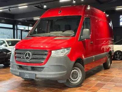 Gebraucht Mercedes Sprinter 190 PS (139 kW) 2021 Rot Van
