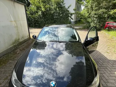 Gebraucht BMW 320 170 PS (125 kW) 2008 Schwarz Limousine