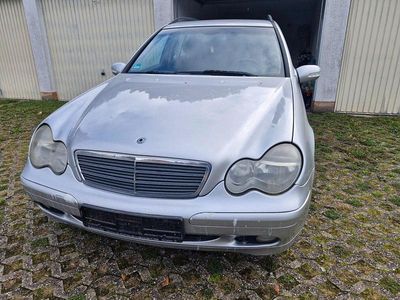 Mercedes C220