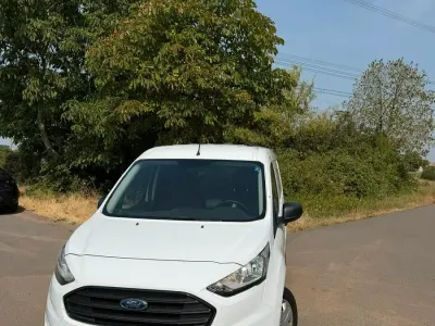 Gebraucht Ford Transit Connect 101 PS (74 kW) 2020 Weiß Van / Kleinbus