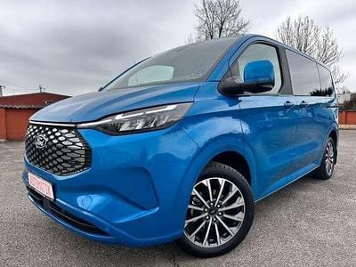 Usata Ford Tourneo Titanium X 210 kW (286 CV) 2025 Monovolume