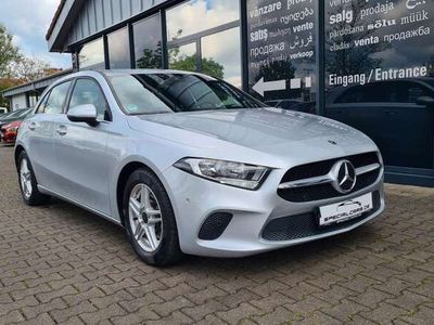 gebraucht Mercedes A180 7G DCT - NAVI - MBUX -