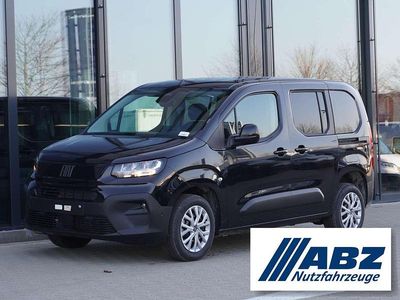 Neu Fiat Doblò 131 PS (96 kW) 2026 Schwarz Van / Kleinbus