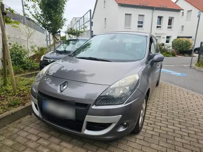 Gebraucht Renault Scénic 131 PS (96 kW) 2009 Van / Kleinbus
