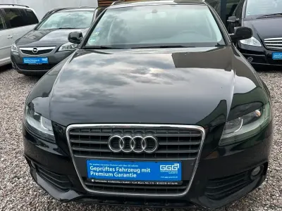 Gebraucht Audi A4 Attraction 120 PS (88 kW) 2009 Brillantschwarz Kombi