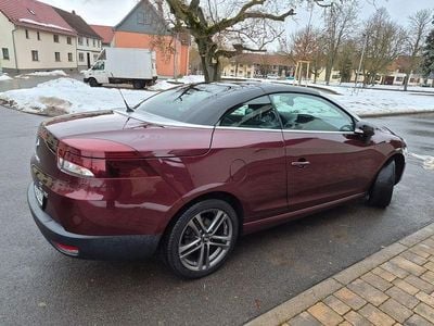 Gebraucht Renault Mégane Cabriolet Luxe 131 PS (96 kW) 2015 Rot Cabrio