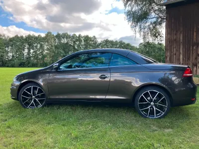 Gebraucht VW Eos 122 PS (89 kW) 2011 Braun Cabrio