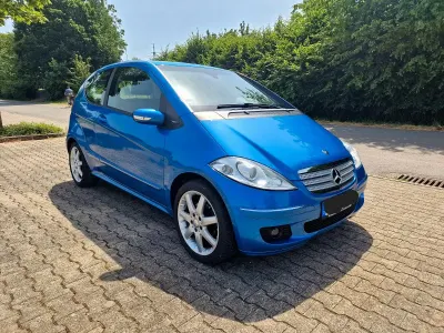 Używany Mercedes A170 Avantgarde 116 KM (85 kW) 2007 Niebieski Sedan/Limuzyna