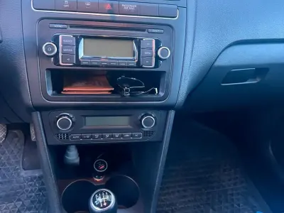 Gebraucht VW Polo 78 PS (57 kW) 2010 Schwarz Kleinwagen