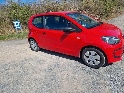Second-hand VW up! move up! 60 CP (44 kW) 2012 Roșu Hatchback
