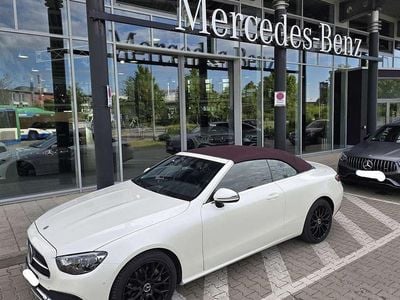 Gebraucht Mercedes E220 Avantgarde 194 PS (142 kW) 2021 Cabrio