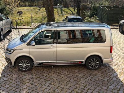 Gebraucht VW Multivan 204 PS (150 kW) 2023 Silber Van