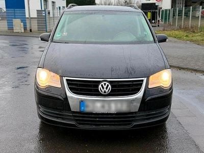 Gebraucht VW Touran 140 PS (102 kW) 2008 Schwarz Van / Kleinbus