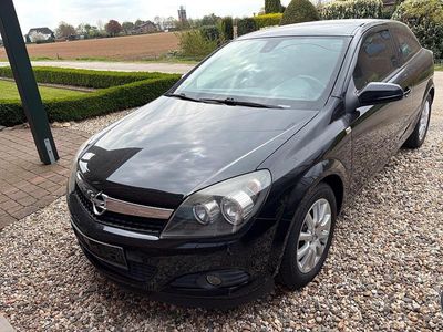 Second-hand Opel Astra GTC 104 CP (76 kW) 2007 Negru Hatchback